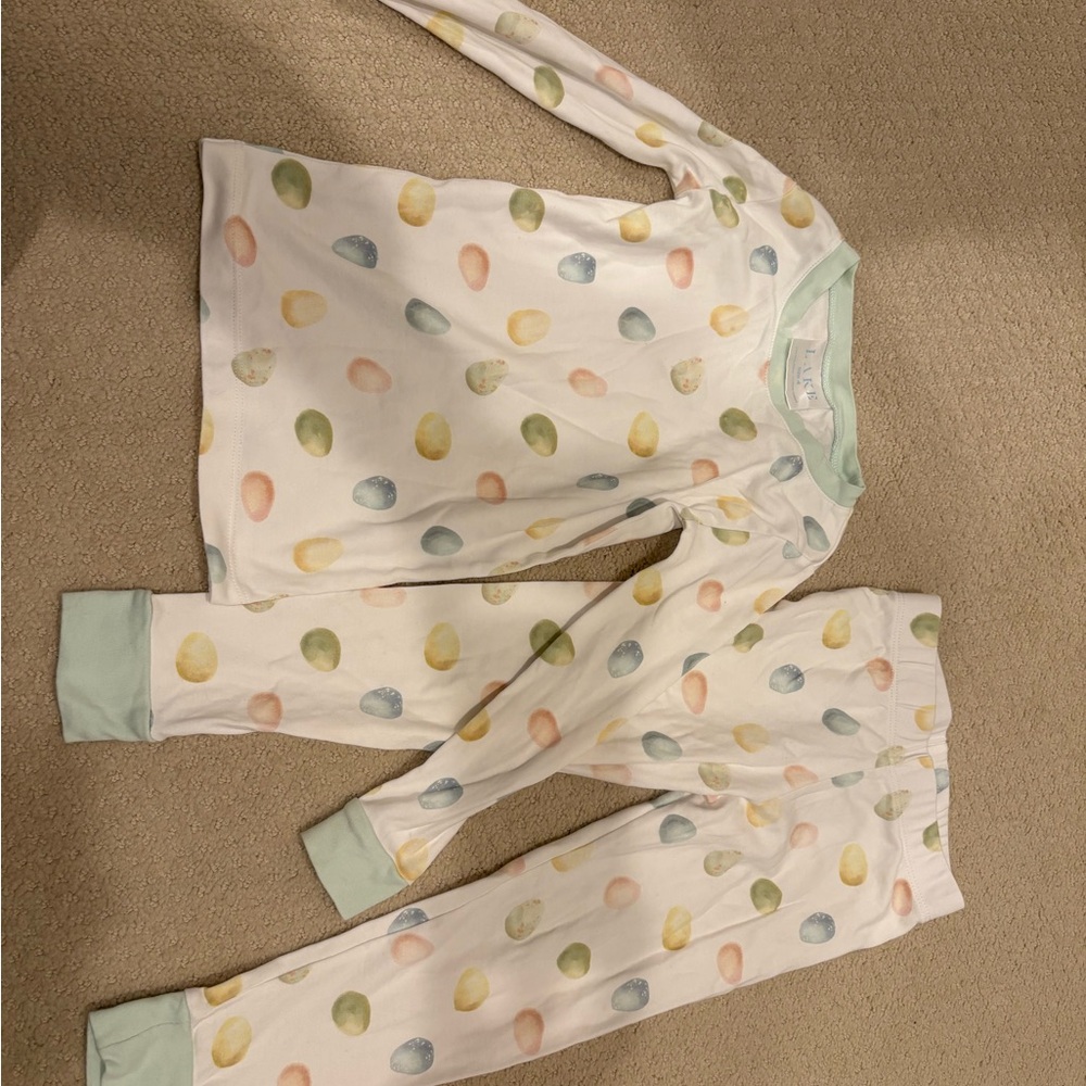Size 4T lake pajamas Easter